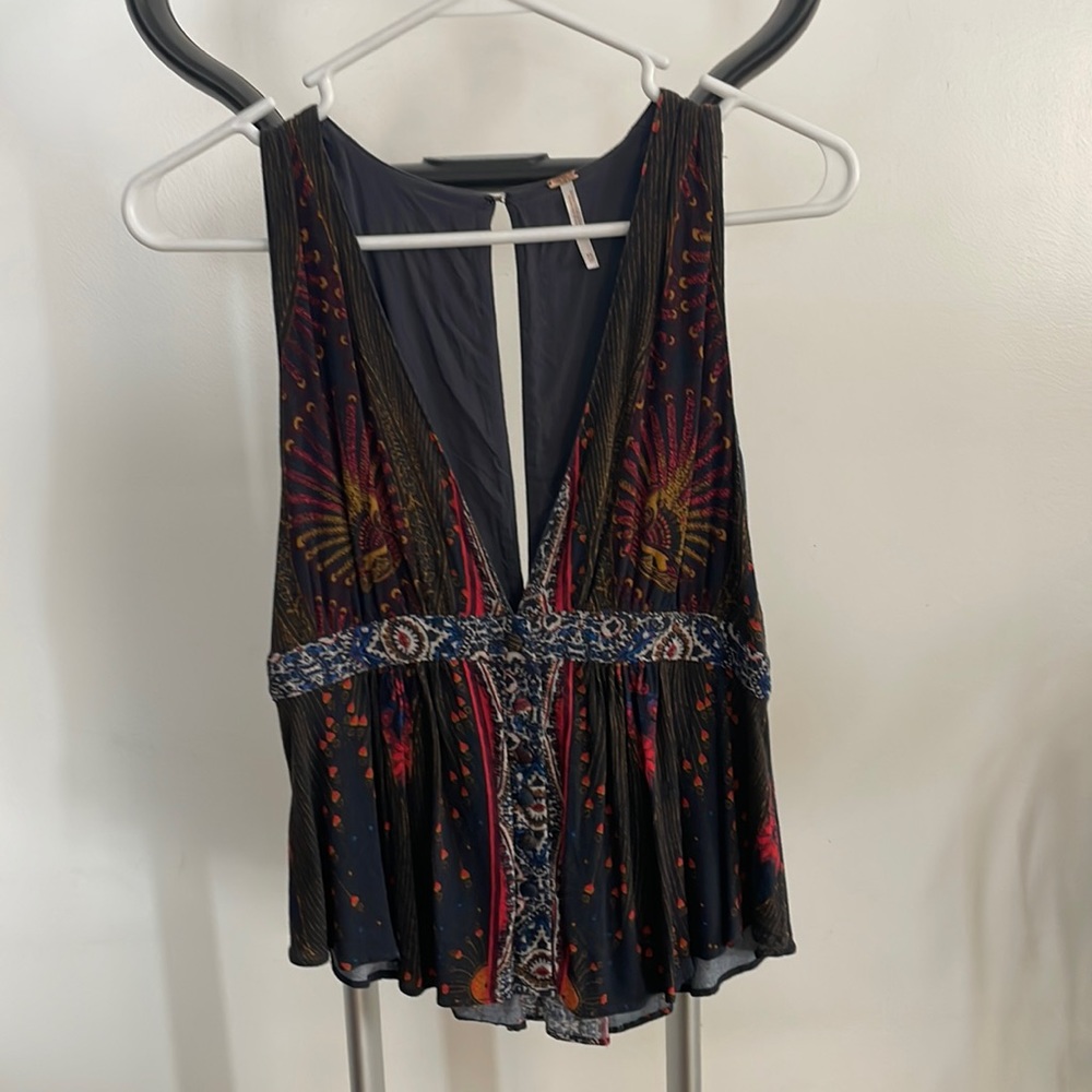 Free people sleeveless shirt